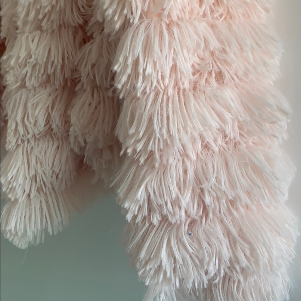 Vici Too Glam Shaggy Faux Fur Jacket. NWT. Pink - Picture 6 of 7